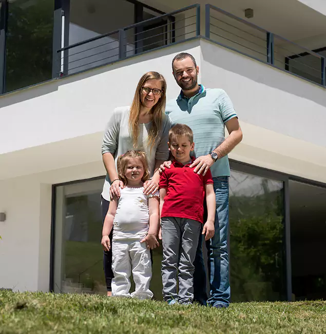 Why Peachtree Corners Trusts Peachtree Corners Pest Control Pro for Carpenter Bee Removal?